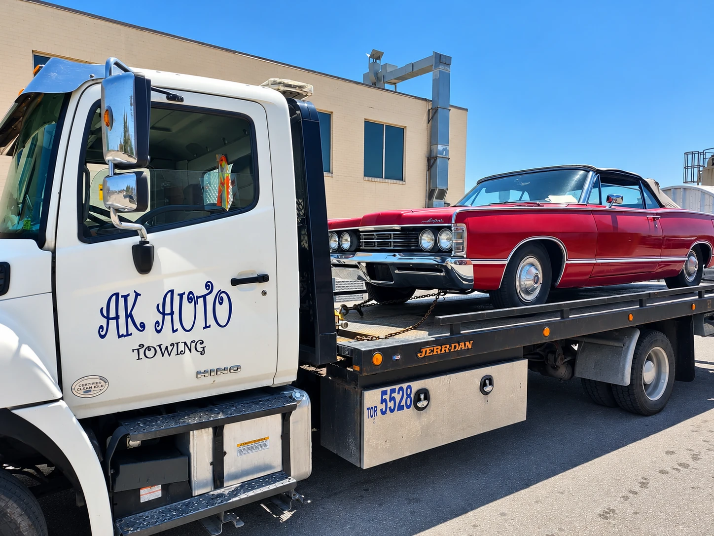 Classic convertible vehicle transport